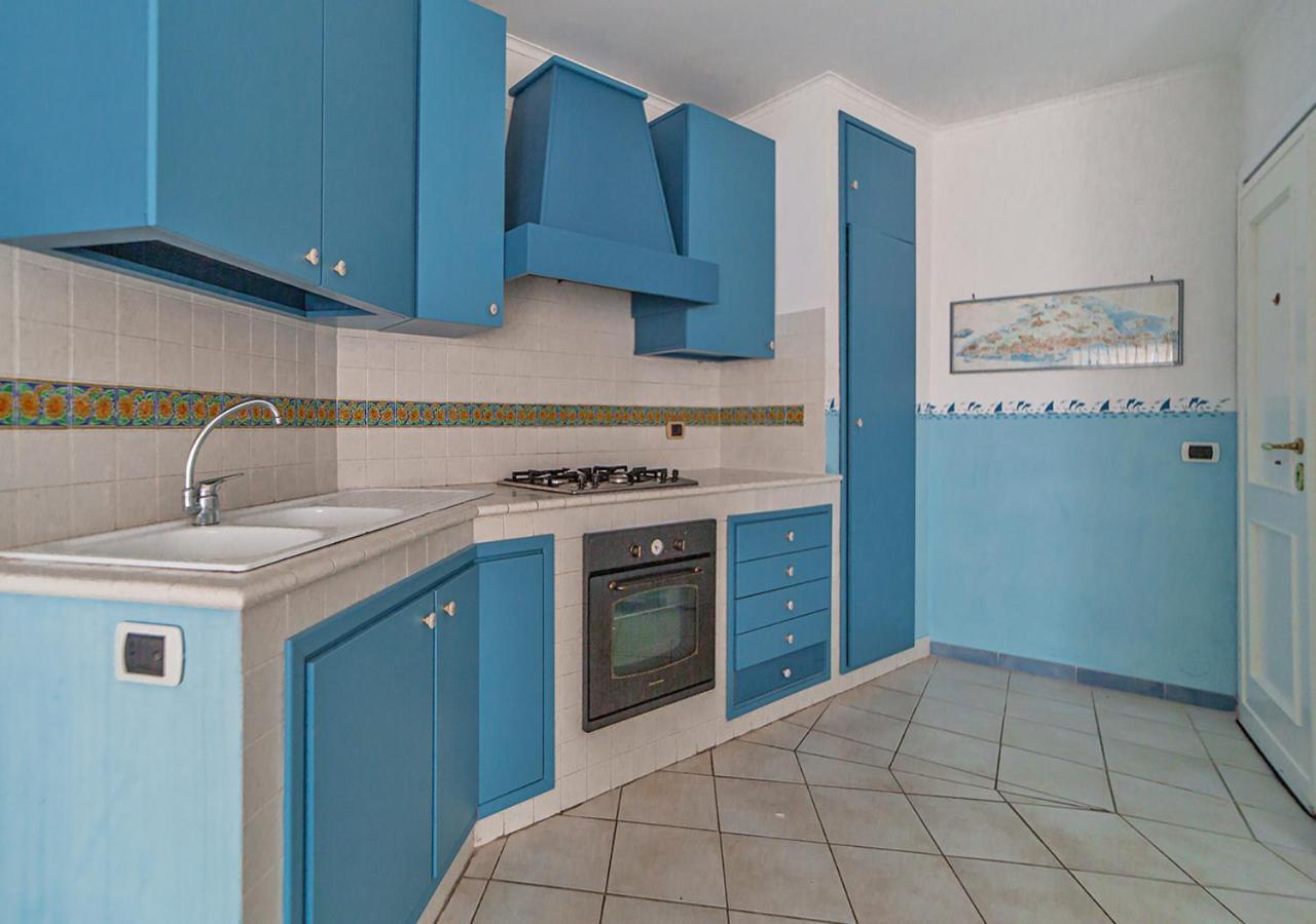Murphy Holiday Home - Flat House 302 Ла-Маддалена Экстерьер фото